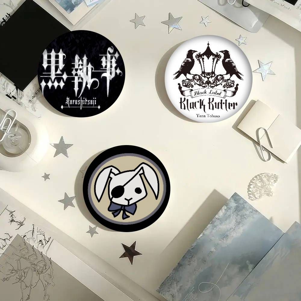 Anime Black logo Butler horror - огляд і ціна Gaming Console Buttons